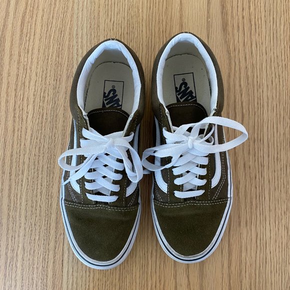 Old Skool Vans in Beech Green (olive green), size 8 - Picture 2 of 5